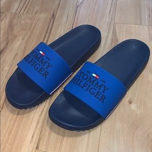NWOT Tommy Hilfiger Slides size 12